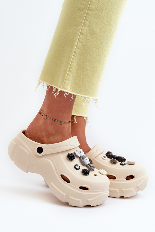 Pena Dámske Ľahké Papuče Na Masívnej Podrážke Bežové Matirra