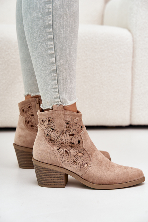 Dámské semišové perforované boty kovbojky béžové S.Barski HY42-086