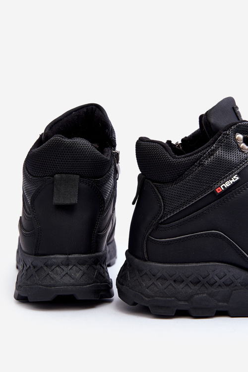 Mužské zateplené turistické boty černé Daviana