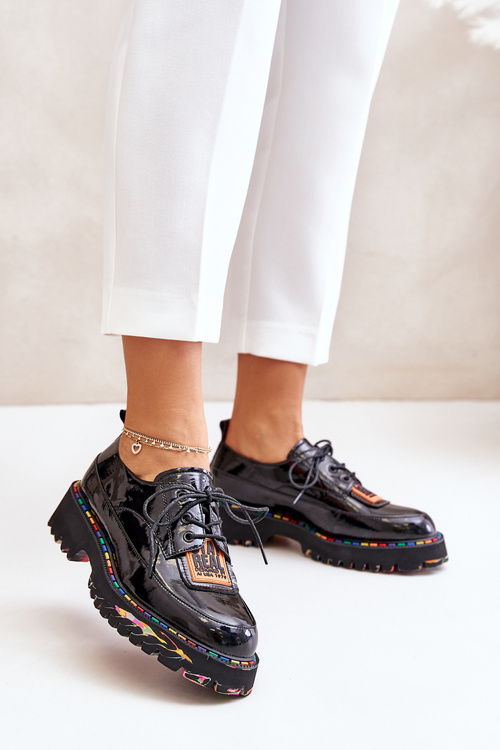 Lakovane Dámske Poltopánky Na Šnurovanie Artiker 55C0499 Čierne