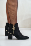 Dámske čižmy na podpätku s špicatými prstami eko semiš čierne Raisha