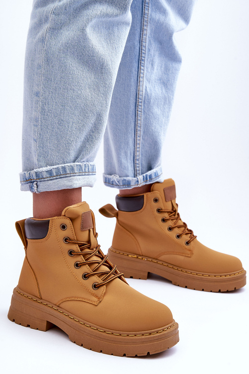 Dámske topánky izolované hnedé topánky Corbin