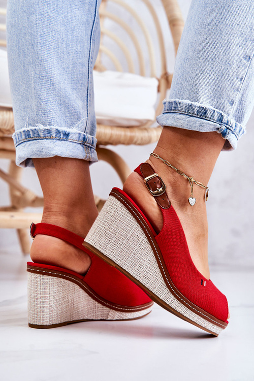 Dámske pohodlné klinové sandále Red Thallas