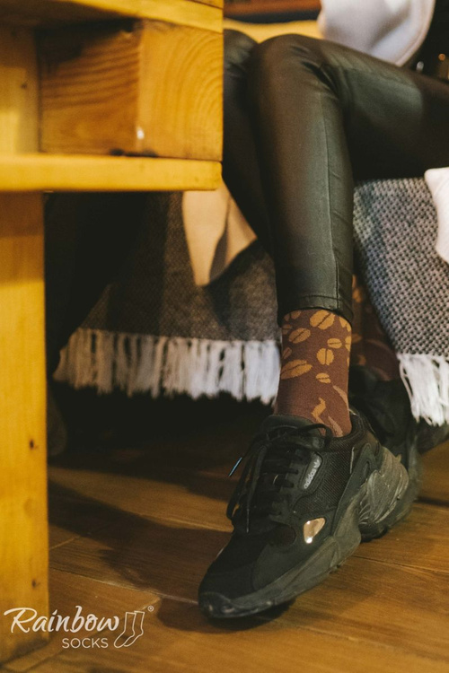 Ponožky dúhové ponožky káva americano 1 pár