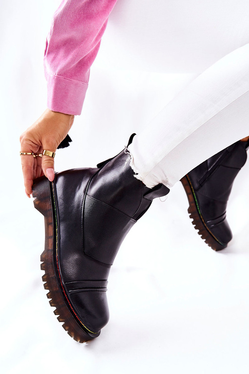 Jodhpur topánky s farebným piercingovým čiernym prostredím