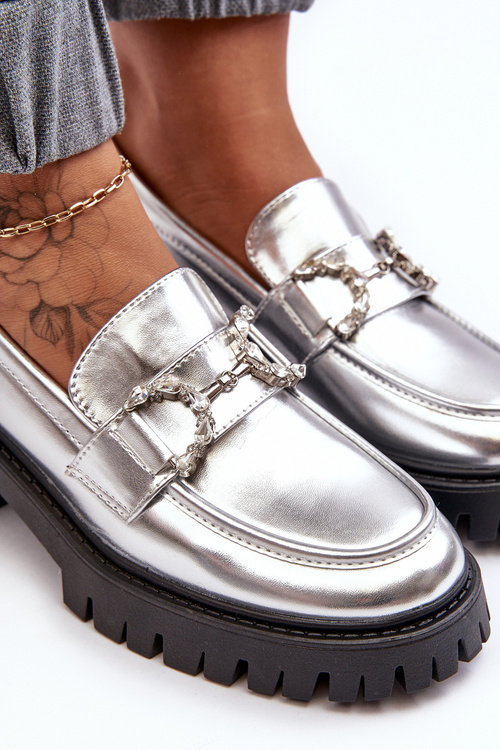 Dámske kožené topánky na masívnom päte strieborné Lemmitty