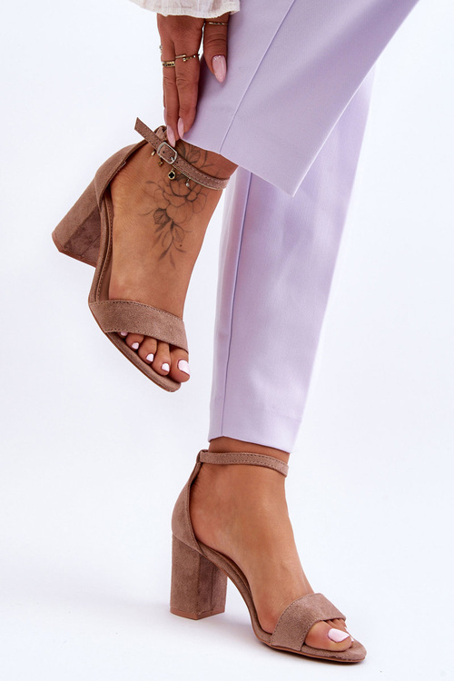 Wyzszowe päty sandále tmavé -BEIGE MADAME