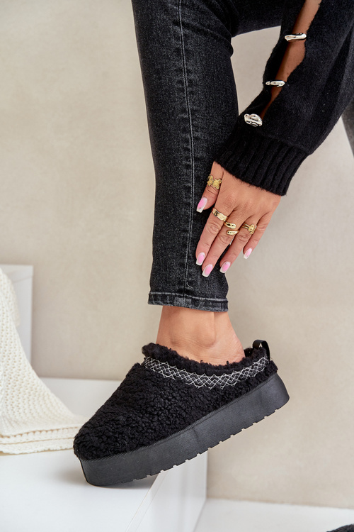 Sněhové boty na platformě s beránkovým kožíškem černé Mesirra