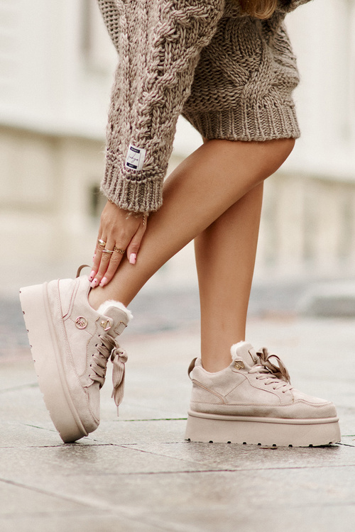 Zateplené dámské sneakersy na platformě béžové Velarisea