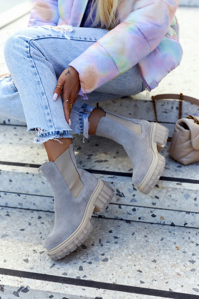 Dámska semišová topánka svetlo šedá chovateľská stanica