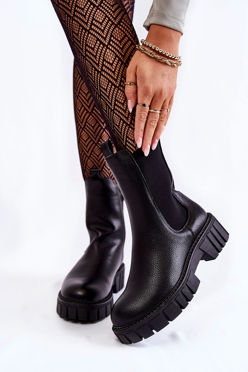 Dámske kožené topánky na platforme čierna bente