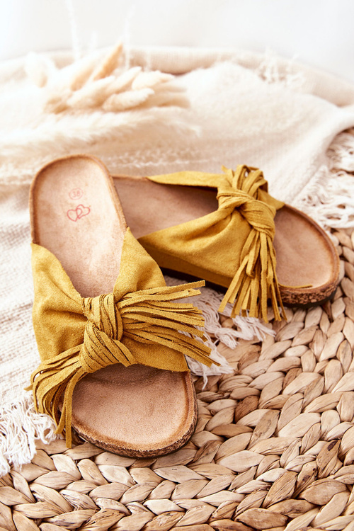 Papuče na korkovej podrážke žlté