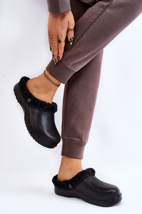 Dámské pěnové hřejivé pantofle Crocs Černe Cova