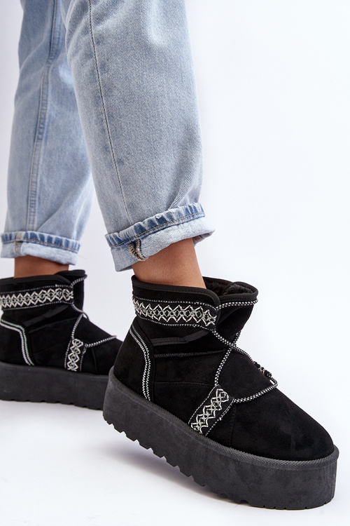 Dámské sněhové boty na tlusté podrážce se šněrováním černé Milson