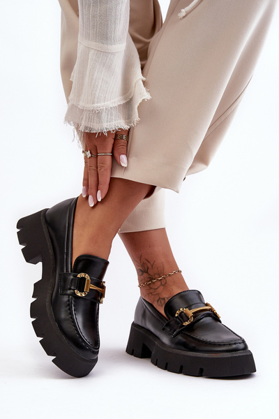 Dámske topánky Loafer s dekoráciou Black Peuria