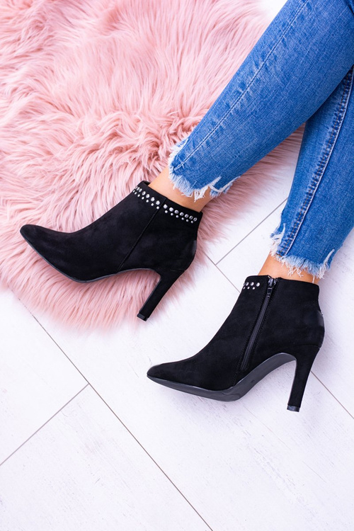 Dámské černé kotníkové boty Nýty Bemi