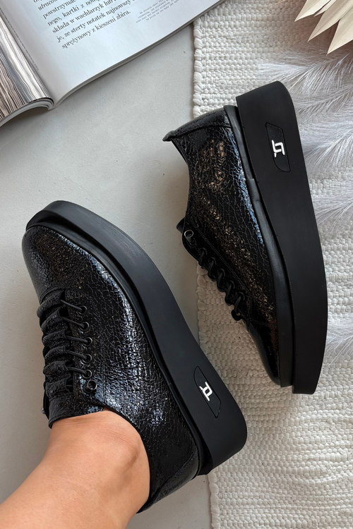 Kožené lakované dámské polobotky na platformě Artiker 57C2041 Černé