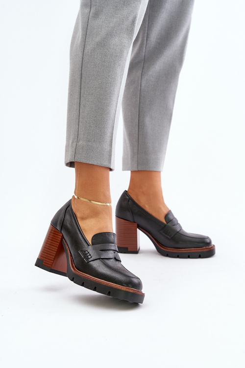 Dámske topánky na opätku s platformou z ekologického semišu čierne Vinceza 58105