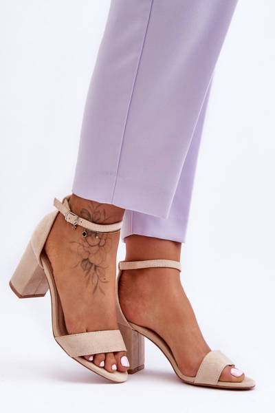 sandály na vysokém podpatku Béžové semišové Madame