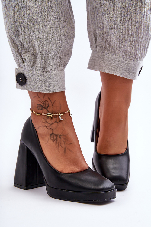 Kožené čerpadlá na masívnej päte čierna rosalia