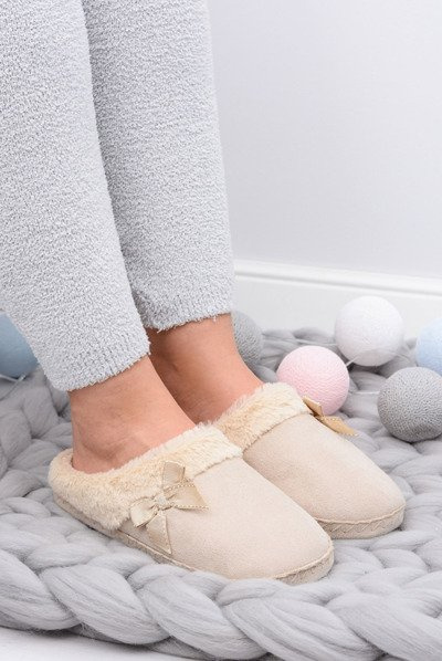 Klapki Damskie Z Futerkiem I Kokardką SOXO Różowe