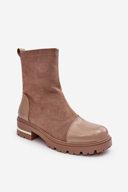 Kožené topánky s klasickým bytmi