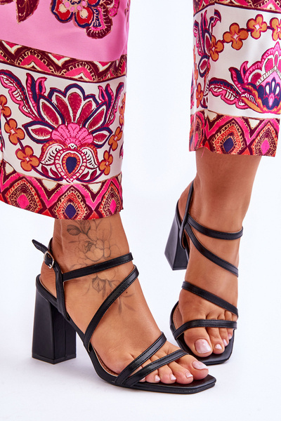 kožené sandály na podpatku Černé Florentina