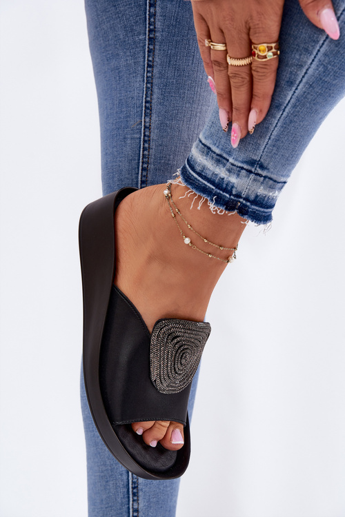 Kožené Dámské Sandačky S Ozdobou KV51-028 Černé