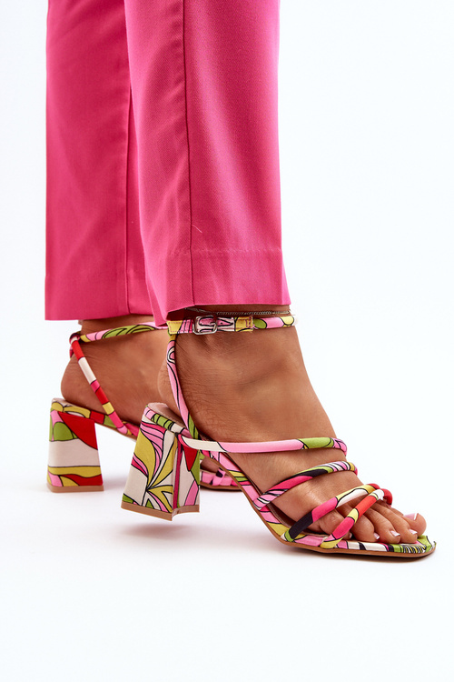 Vzorované sandály na podpatku Multikolor Jenglla