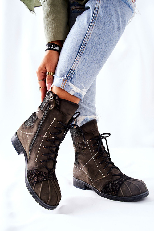 Dámske kožené topánky izolované Maciejka Olive 03961-24