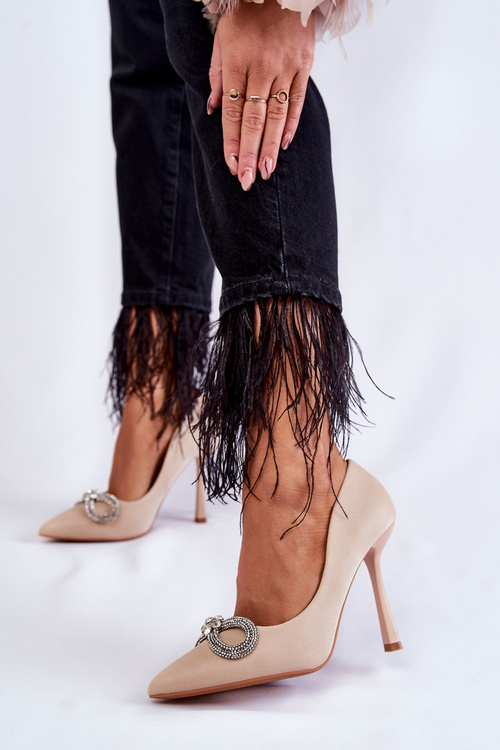 Elegantné kolíky s béžovou béžou Alyssa