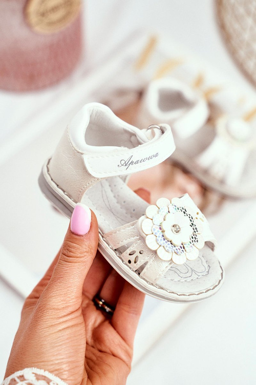 Dětská sandaly bile Mino