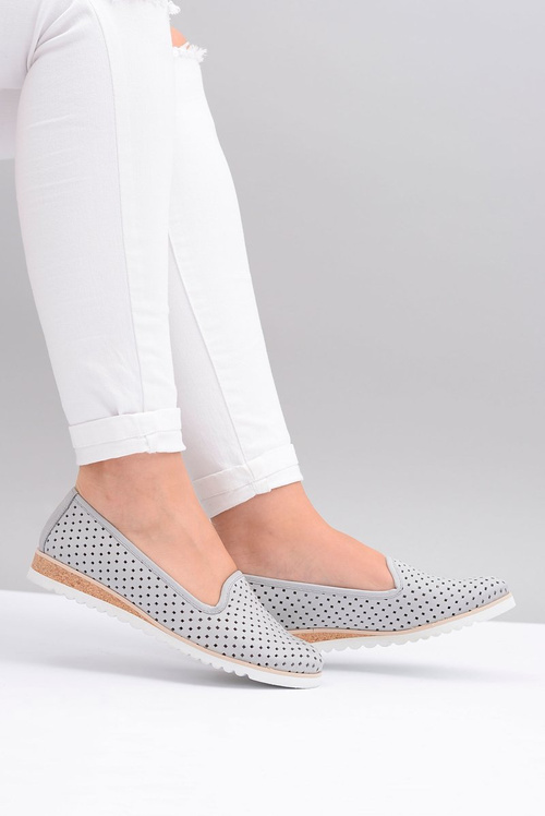 Kožená šedá poľská balerína Lordy Gabi