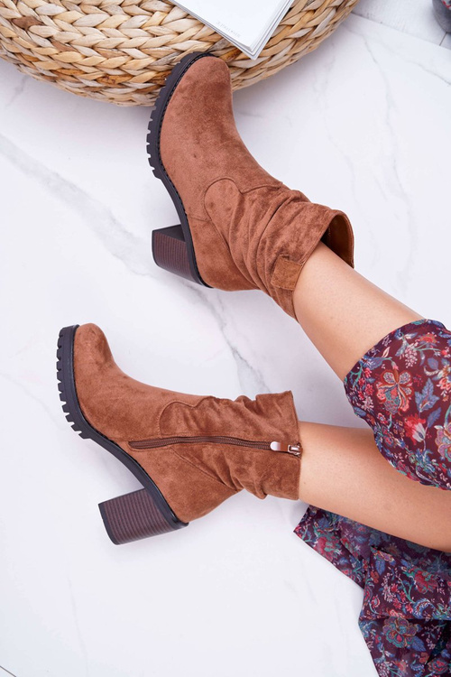 Ženské topánky na semišovom post ťaví Celma