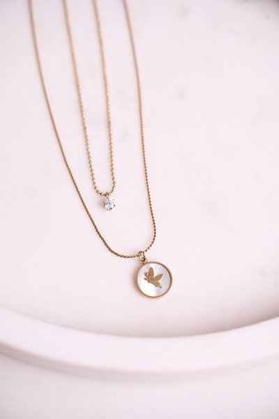 Náhrdelník s dvojitým motýľom a zirkónom