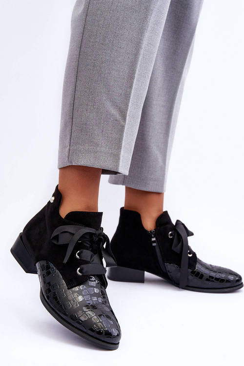 Dámska plochá topánky s čiernou väzbou Meroni