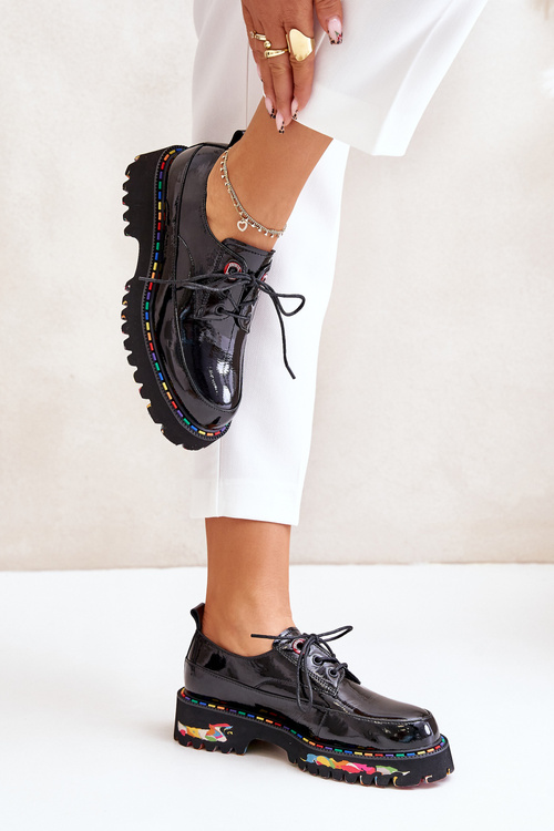 Lakovane Dámske Šnurovacie Topánky Čierne Artiker 55C0497