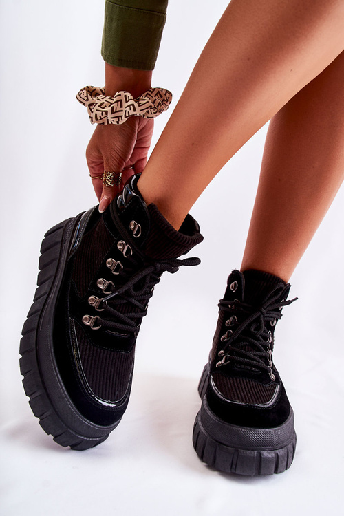 Módní dámské kozačky na platformě černé Magnific