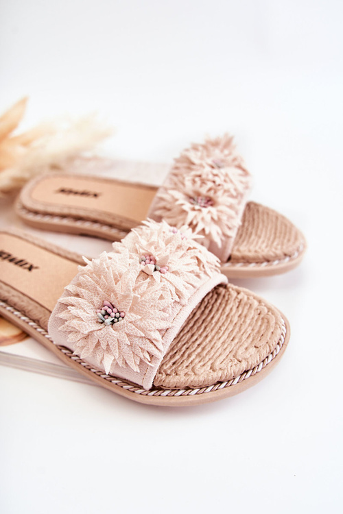 Dámske papuče s materiálnymi kvetmi béžová Susana