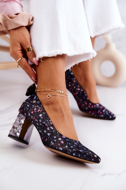 Kožené lodičky na tyči Maciejka 05334-15 námořnická modř