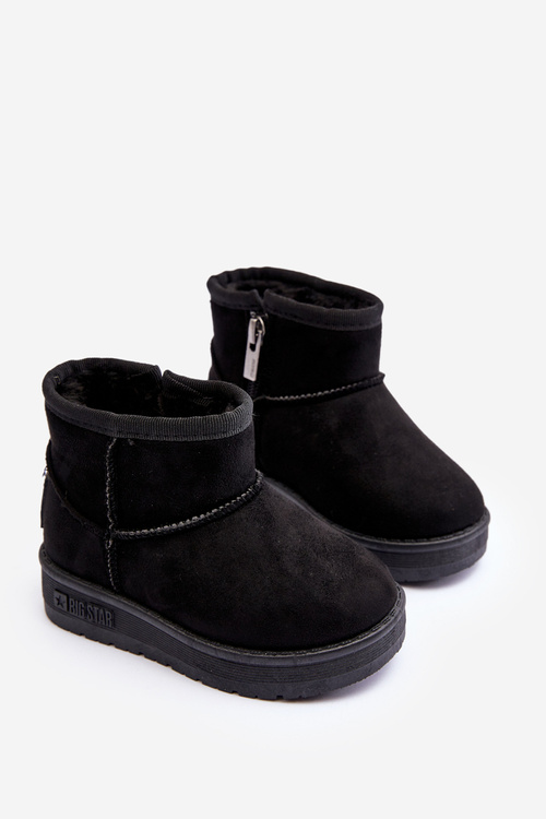 Detské snehové topánky izolované čiernou veľkou hviezdou MM374100