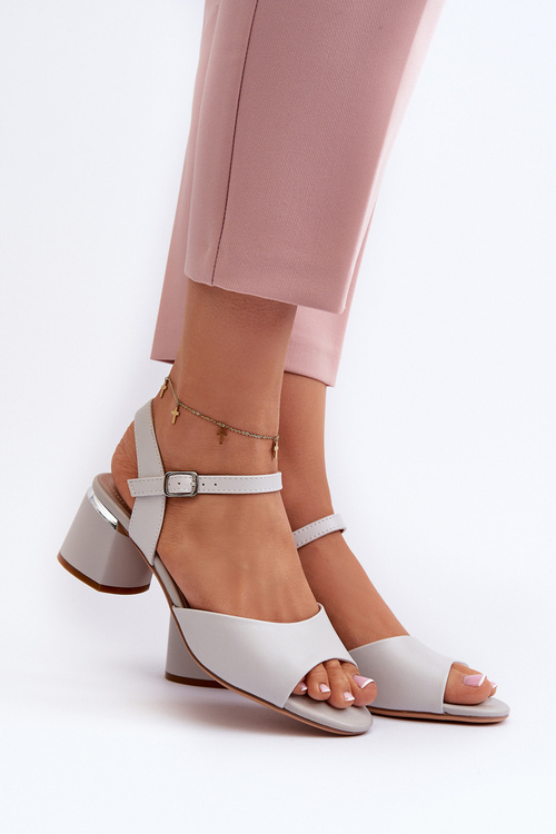 Dámské sandály na nízkém podpatku z ekologické kůže Sergio Leone SK876 šedé