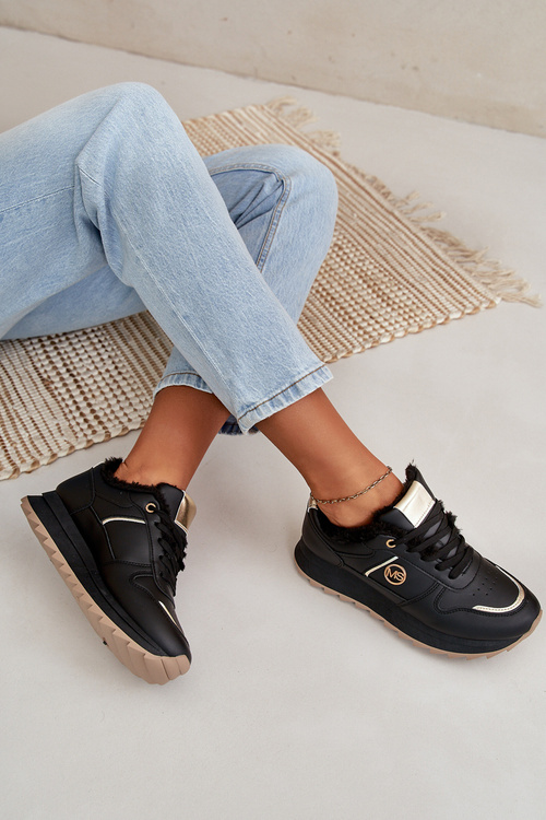 Dámské Sportovní Boty Zateplené Kožíškem Na Platformě Černé Lerisas