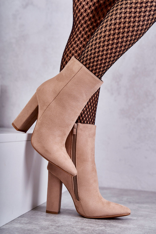 Elegantné semišové topánky na tmavo -veľkosť post ety