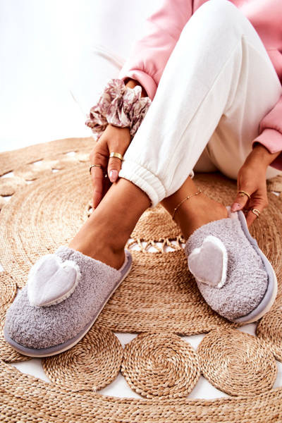 Dámske sivé papcie srdcový rytmus