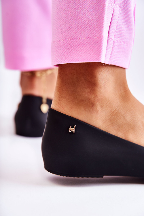 Dámske gumové baleríny čierna fergie luk