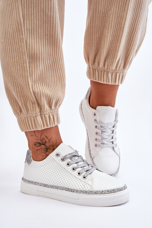 Dámské nízké perforované tenisky bílý a stříbrný Daxton