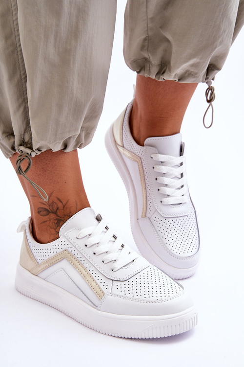 Dámska kožená športová topánka s perforáciou biela a zlatá karvalo