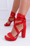 Dámske sandále na poštovej platforme zviazané červené lafiesta