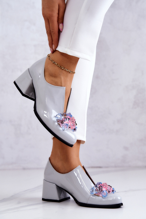 Maľované kožené topánky hladké s dekoráciou šedý delaver